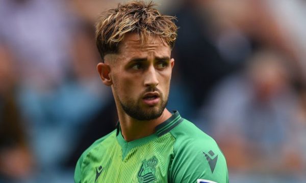 Real Sociedad dëshiron ta shpërblejë Adnan Januzajn