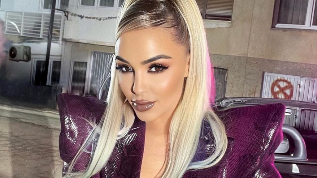 Adelina Berisha sot feston 31 vjetorin e lindjes