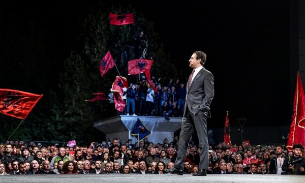 Kurti flet në Austri për rezultatin në lokale: Të gjithë u bënë bashkë kundër VV’së