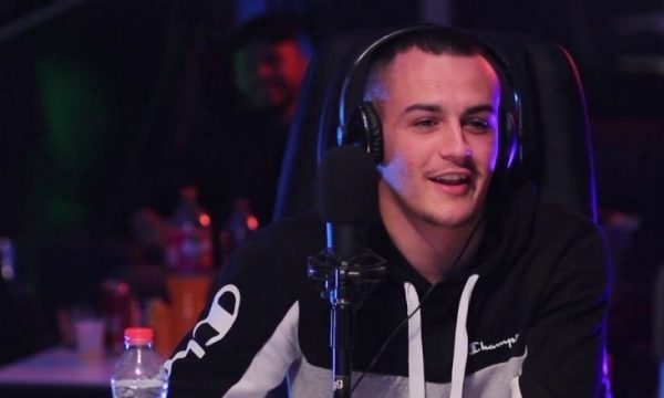 Theu rekord me ‘freestyle-in’ e tij, Don Xhoni i bën kërkesë të pazakontë “TikTok-ut”