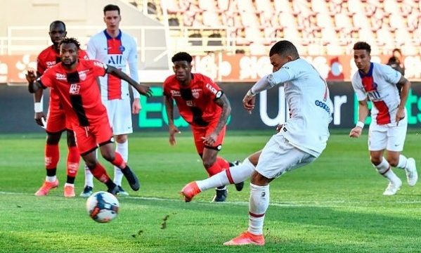 PSG e mposht thellë Dijonin e Celinës