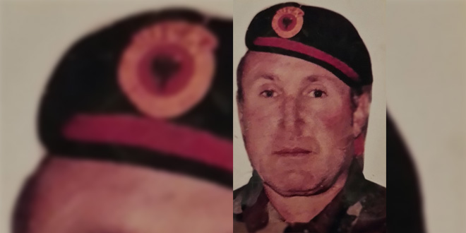 Vdes Mustafë Avdull Shamolli, veteran i luftës së UÇK-së nga fshati Shalë