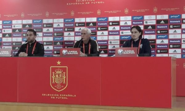 Bajram Shala e detyron gazetarin spanjoll ta përmendë emrin e Kosovës pas shumë insistimeve