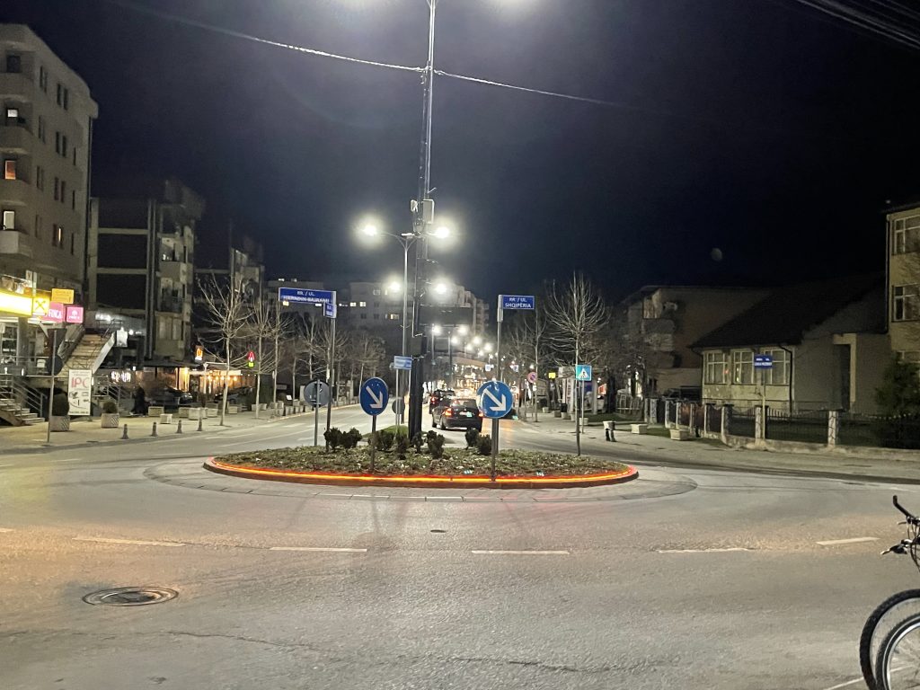 Kategorizimi i ri: Lipjani përseri në zonën e kuqe me rrezikshmëri mga Covid-19