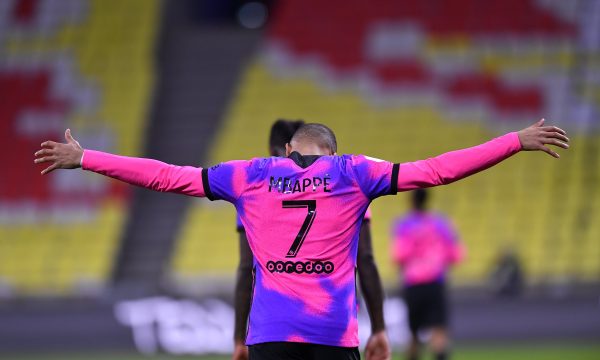 Mbappe shkëlqen në fitoren e PSG-së kundër Lyonit