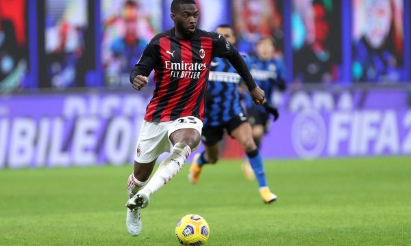 Tomori mund të mbetet në Milan