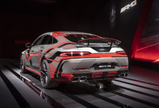 Mercedes-AMG “gatuan” një kombinim që sjell mbi 800 kuajfuqi