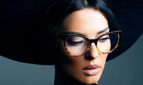 Agnesa pozon sensuale e pa grim