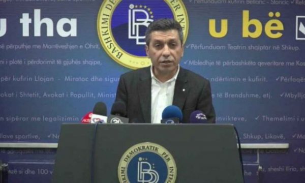 Lajmi i fundit: Jep dorëheqje Izet Mexhiti