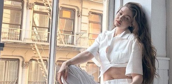 Si rrallëherë, Gigi Hadid poston foto të vajzës Khai