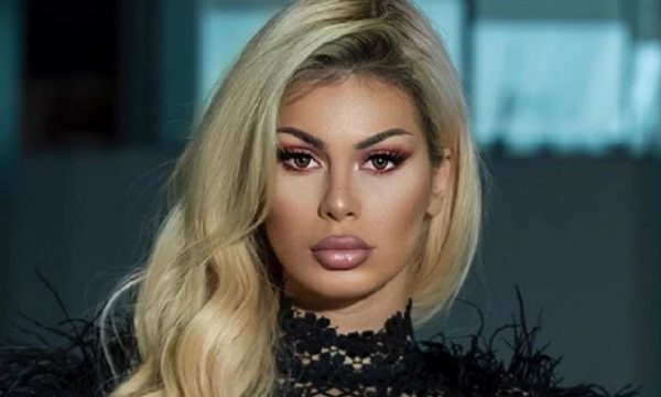 Luana Vjollca: Unë jam femër, gëzoj dhe luftoj për të drejtat e mia çdo ditë