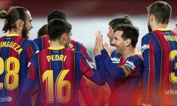 Rikthimi spektakolar i Barcelonës