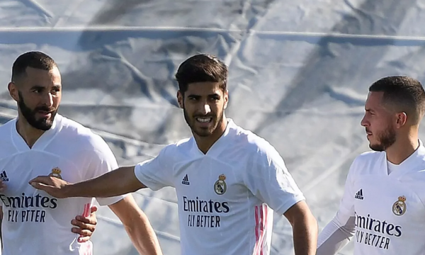 Lojtarët e ftuar nga Zidane për ndeshjen e Realit kundër Liverpoolit, Hazardi s’ia del