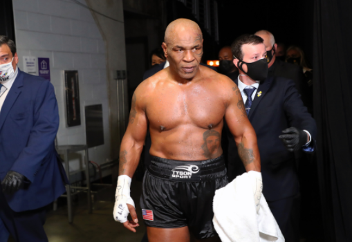 ZYRTARE: Konfirmohet meçi i radhës për Mike Tyson