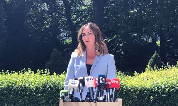 Nagavci: Mund të jeni mërzitur nga zgjedhjet e shpeshta, por mos u dorëzoni, votoni!