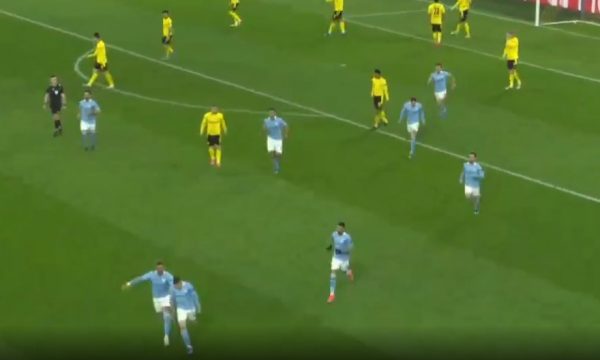 Manchester City përmbys Dortmundin