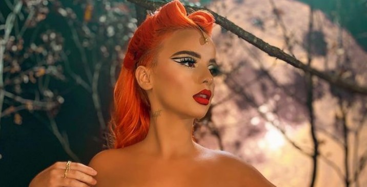 Rina tregon fizikun në bikini: Më bëni unfollow nëse më urreni