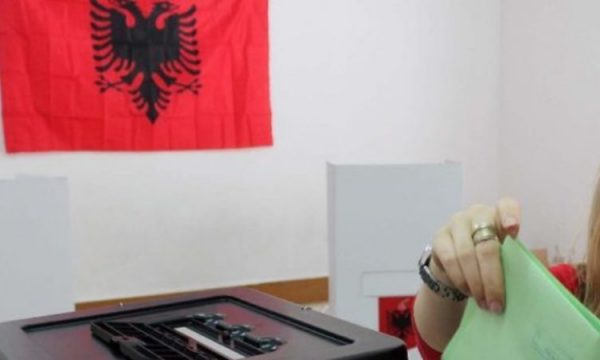Zgjedhjet në Shqipëri, pjesëmarrja deri në orën 09:00