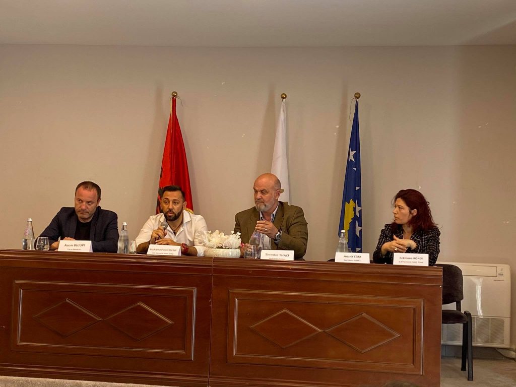 Durrësi përgatitet për sezonin e verës, njoftohet se do të hiqet kufizimi i lëvizjes