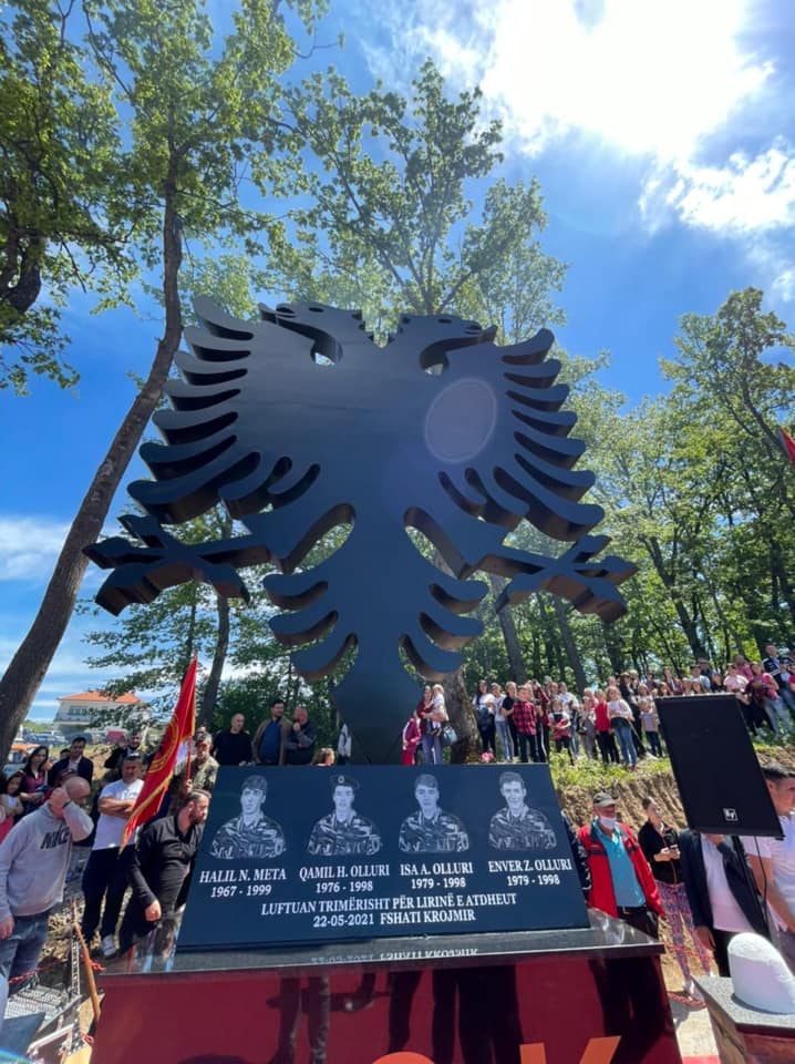 Përurohet kompleksi memorial “Katër dëshmorët” në fshatin Krojmir