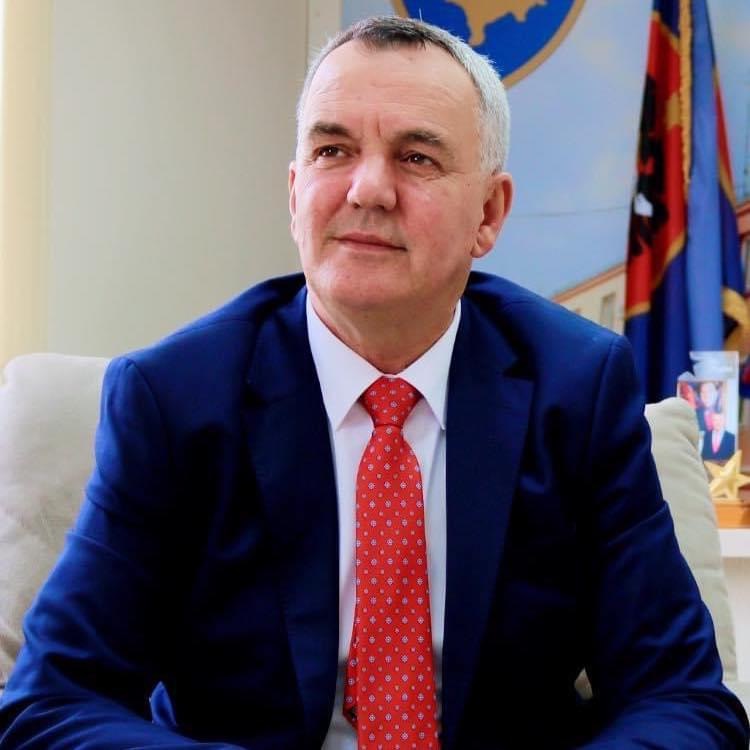 Imri Ahmeti: Urime Festa e Fitër Bajramit!