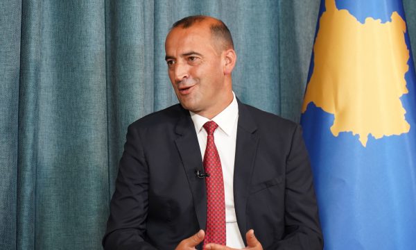 Daut Haradinaj thotë se mund të shmangen zgjedhjet në prill: Unë i votoj këta emra për president