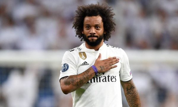 Marcelo niset drejt Londrës, pasi një plakë doli vullnetare për ta zëvendësuar si vëzhgues në zgjedhje