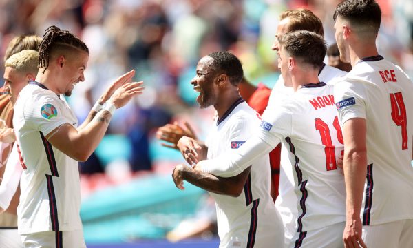 Euro 2020: Anglia e mposht Kroacinë në ndeshjen hapëse të Grupit D