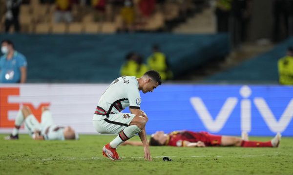 Trajneri i Portugalisë: Lojtarët e mi po qajnë në zhveshtore, ishim të bindur se do ta fitonim Euro 2020