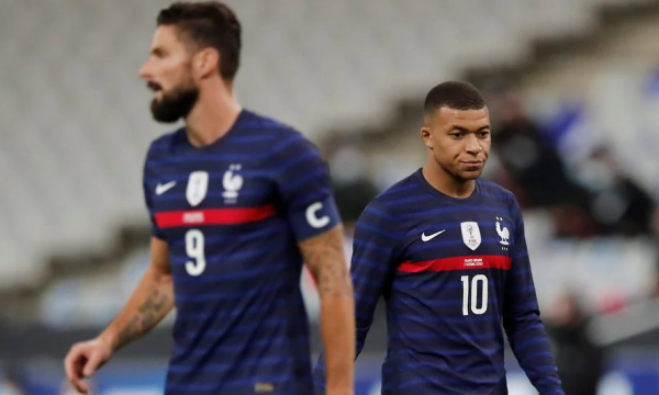 Pakënaqësi në Kombëtaren e Francës, Giroud e zemëron Mbappen