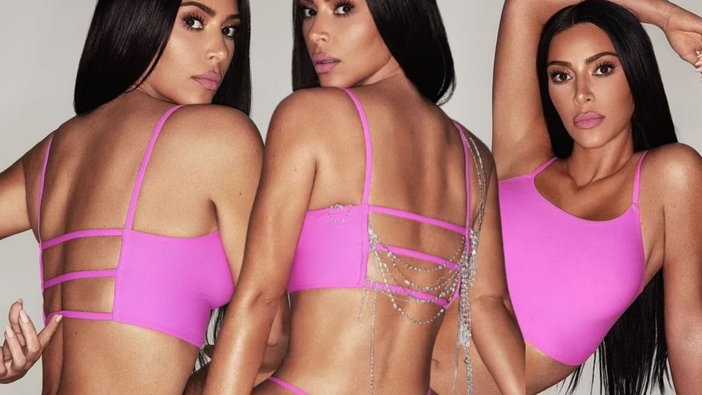 Kim Kardashian mahnit me pozat në bikini ngjyrë rozë