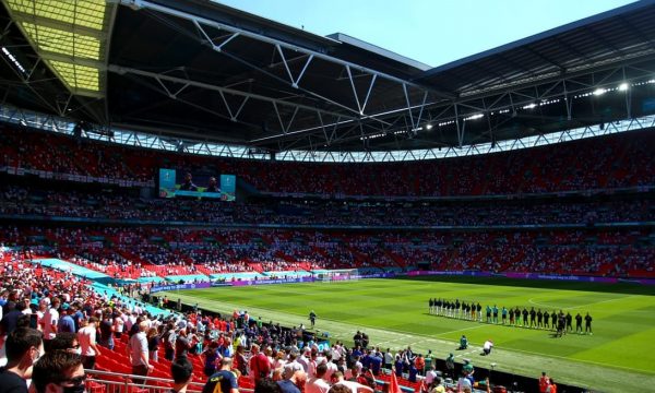 Zyrtare: Merret vendimi për numrin e tifozëve për gjysmëfinale dhe finale në Wembley
