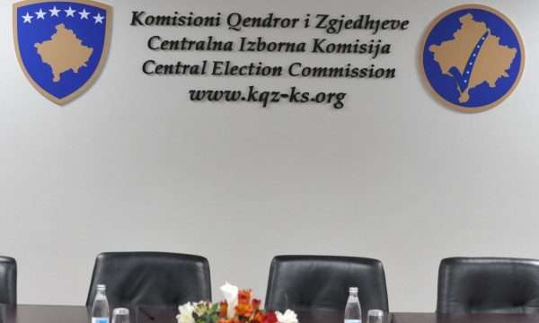 Kur do të ulen në karrigen e kryetarit kandidatët që i fituan zgjedhjet