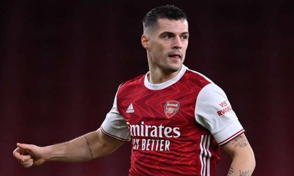 Xhaka gjithnjë e më afër Romës