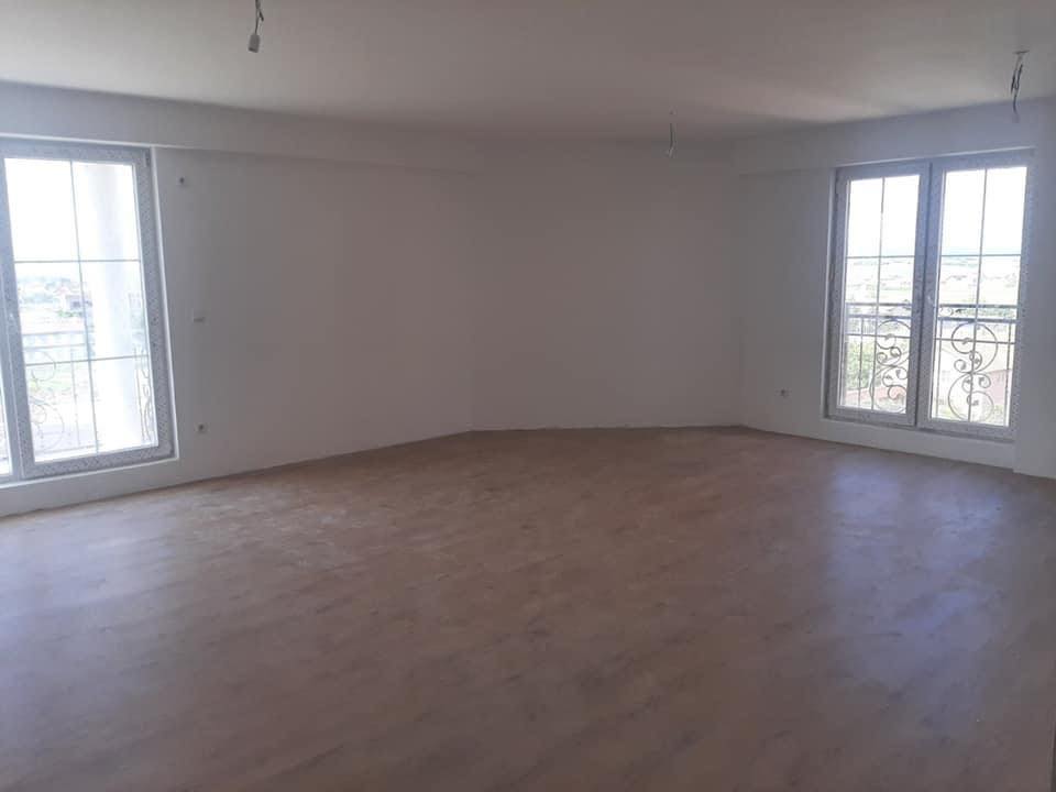Shitet banesa e gatshme për mobilim 044 444 634 (Lipjan)