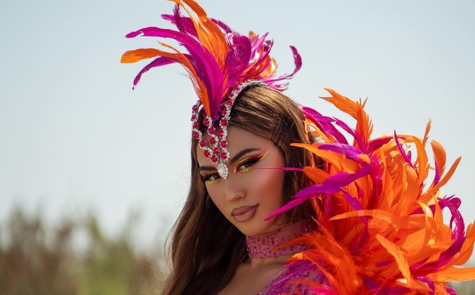 “Sexy kjo qika”, kështu i thotë vetes Melinda