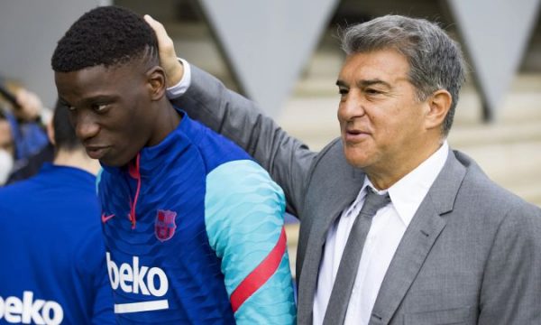 Koeman e kritikoi që po kërkon më shumë para, talenti Barçës shumë afër Leipzig