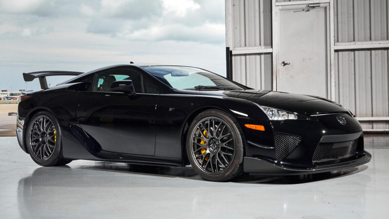 Lexus LFA Nurburgring Edition i rrallë u shit për 1.6 milion dollarë