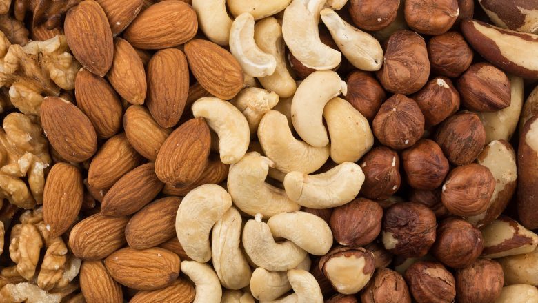 Ulni rrezikun e një sulmi në zemër duke shijuar frutat arrore dy herë në javë