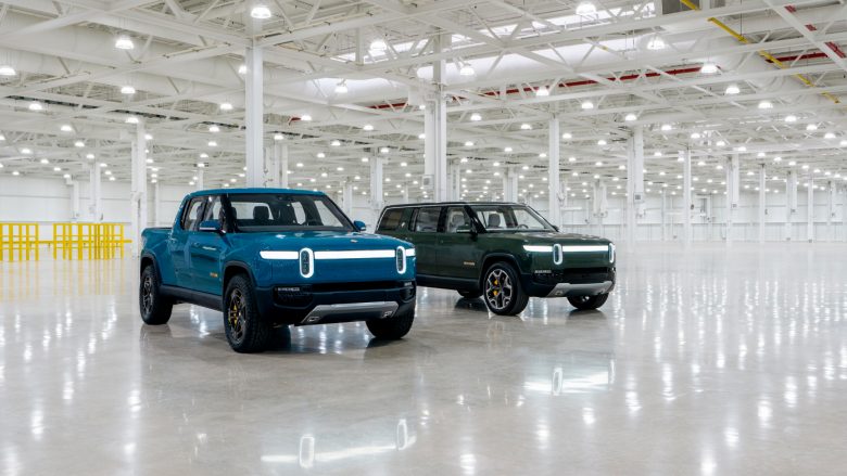 Rivian lë pas Teslan dhe GM, filluan të parët prodhimin serik të SUV-it elektrik