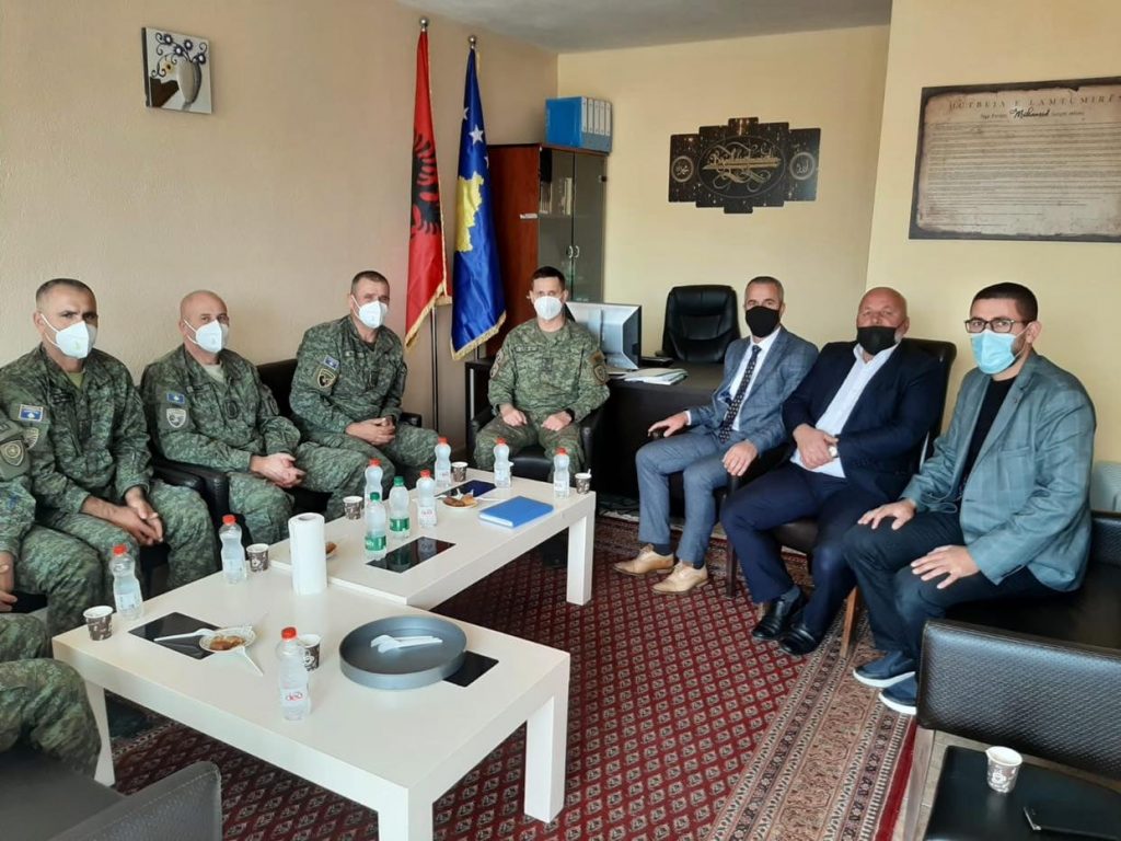 FSK dhuron 6000 maska mbrojtëse për KBI- në