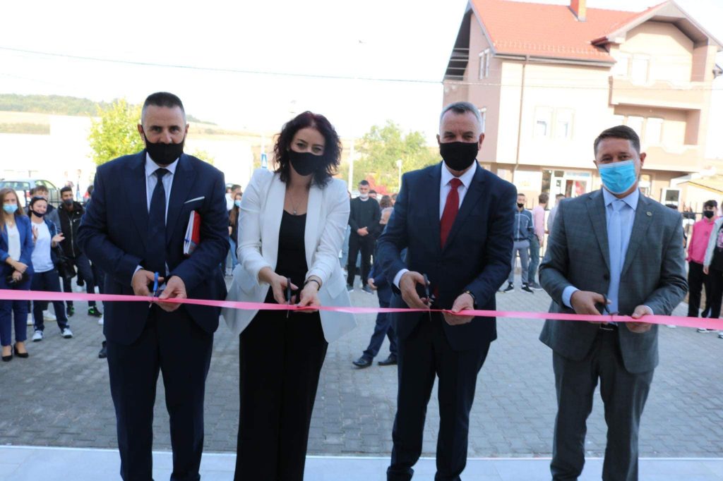 Imri Ahmeti: Sot përuruam objektin e ri shkollor në Gadime