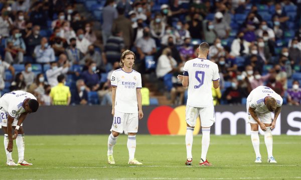 Casemiro, pas humbjes turpëruese në Bernabeu: “Ky është futbolli…”