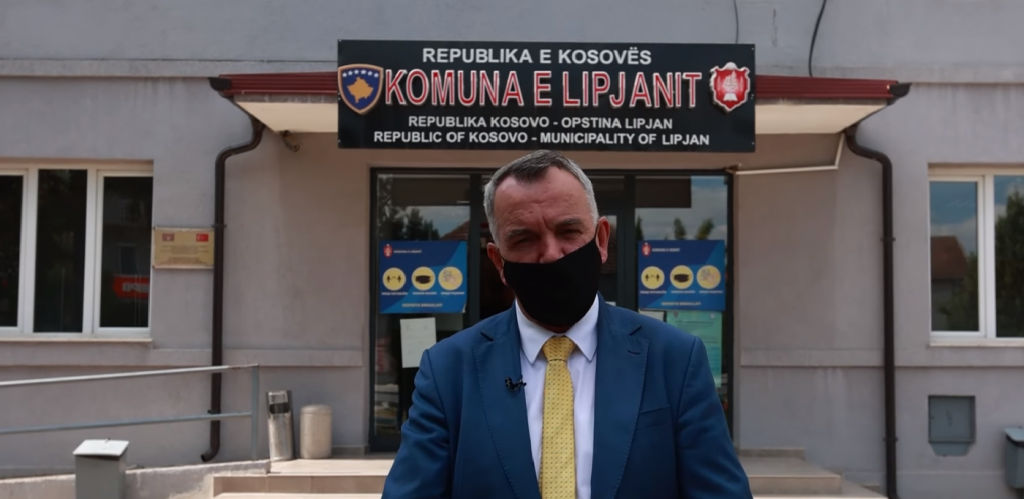 Imri Ahmeti: Unë jam vaksinuar me gjithë familjen, ju lus vaskinohuni sa më shpejt