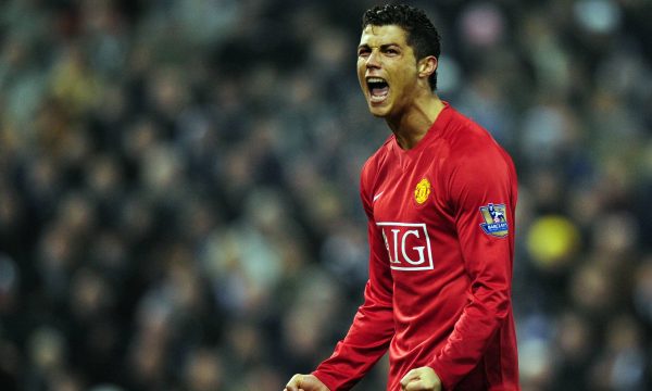 Ronaldo tregon se kush e bindi për t’u kthyer në Manchester United