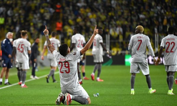 Europa League, rezultatet e të gjitha ndeshjeve – Napoli humbi në shtëpi