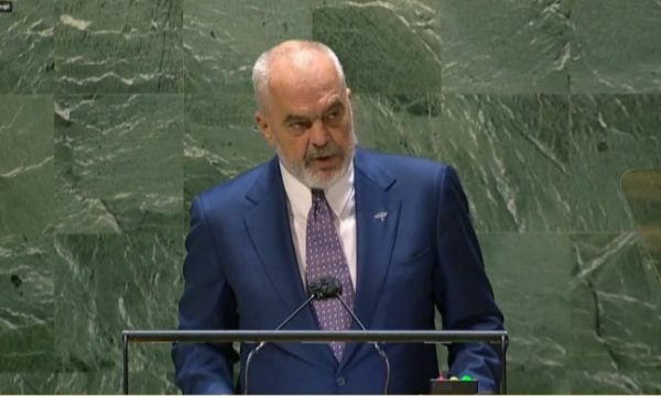Rama e merr shembull Serbinë për investimet e huaja dhe e komenton refuzimin e Kosovës