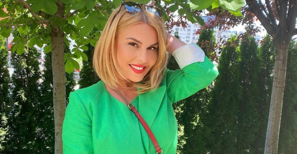 Jehona Sopi poston këtë foto unike për 10 vjetorin e martesës