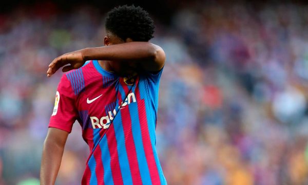 Ansu Fati e shqetëson Barcelonën