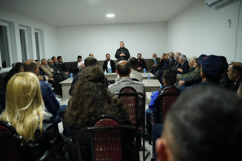 Imri Ahmeti në Gllogovc, Gumnasellë, Bregut të Zi e Varigovc “Mbështetje çdo ditë vetëm po rritet”